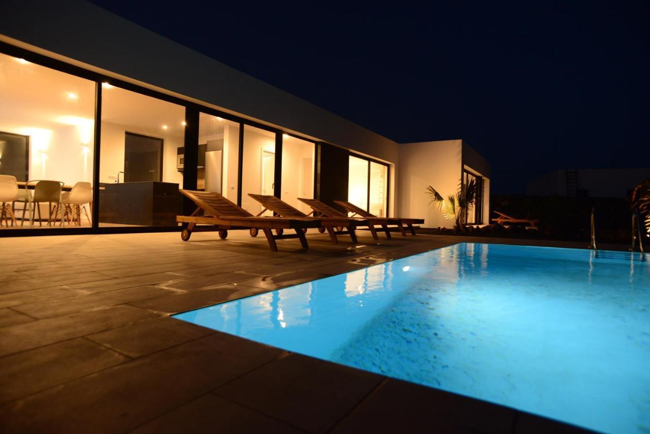 Villa Duna Colorada La Oliva